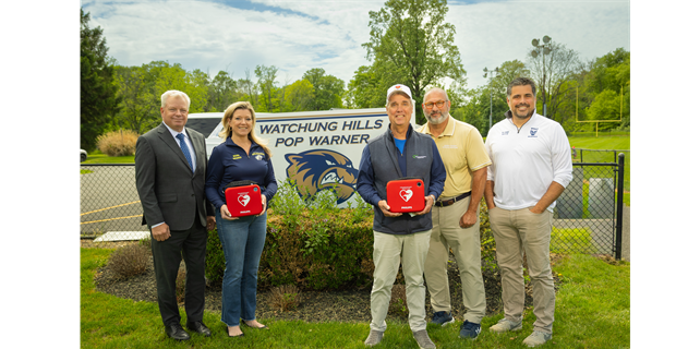 Atlantic Health Donates AEDs to Watchung Hills Pop Warner